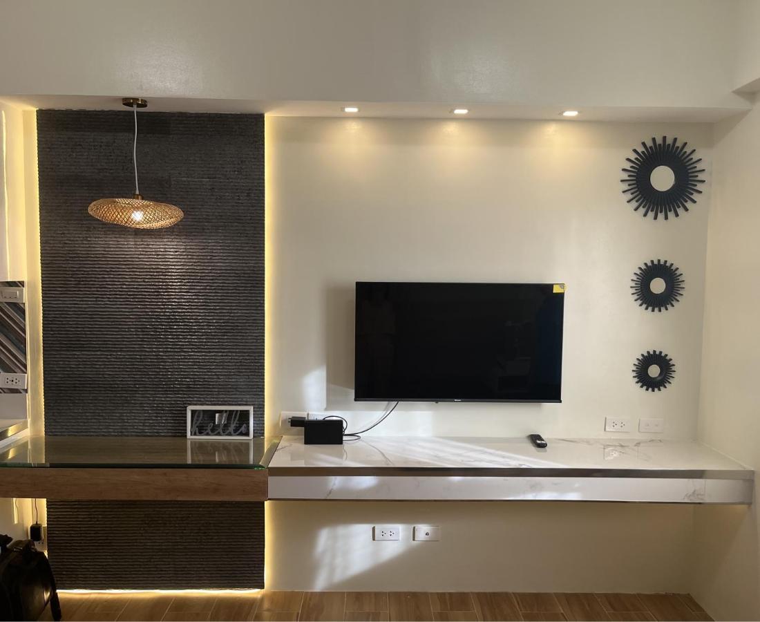 Aesthetic Functional Minimalist Space Sunvida Tower Sv1716 Cebu Exterior foto